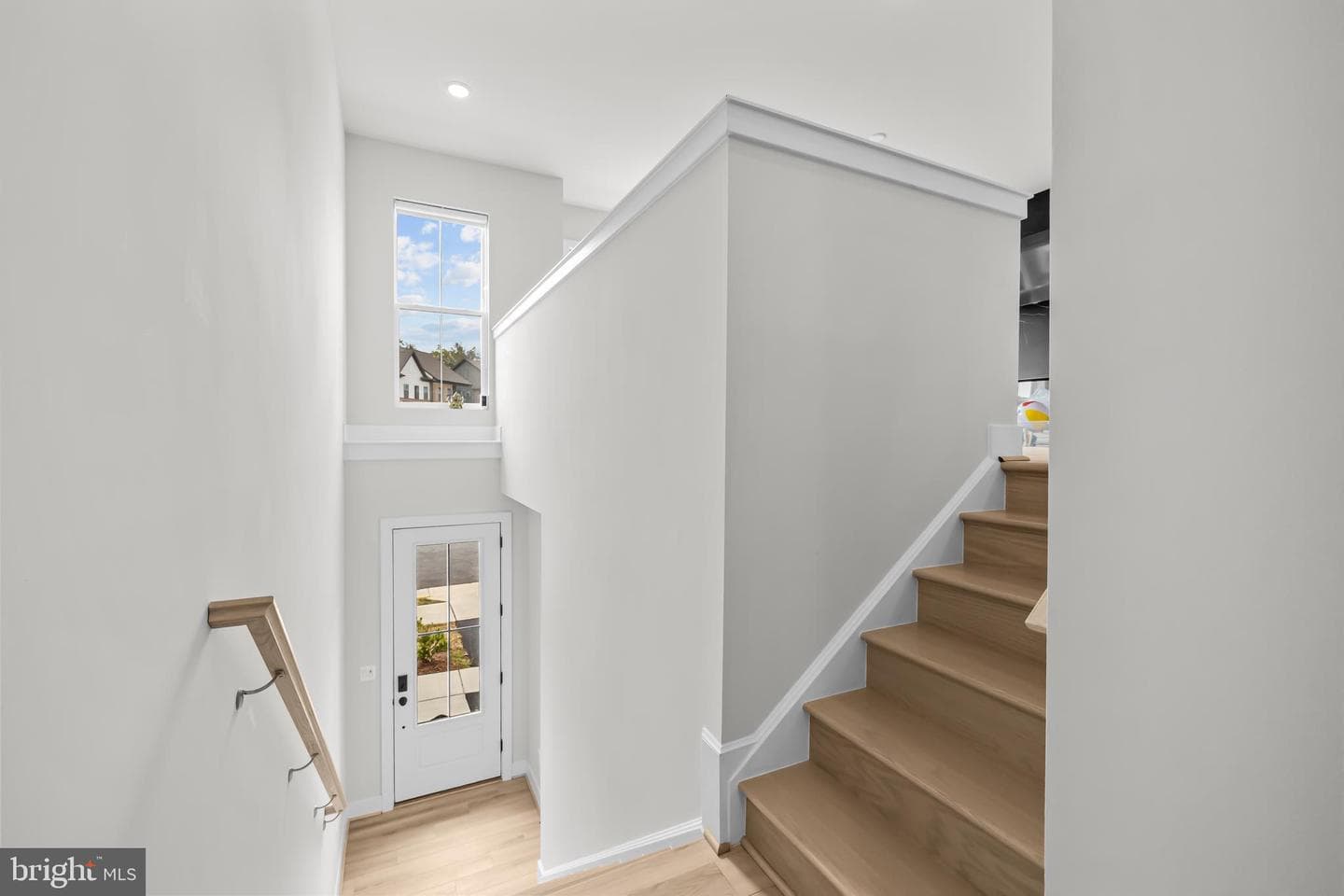 42116 Waltz Terrace photo 6