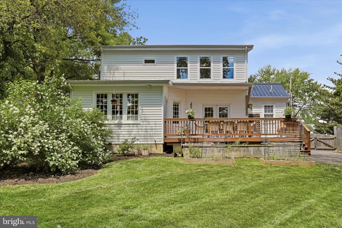 405 Edwards Ferry Road NE photo 52
