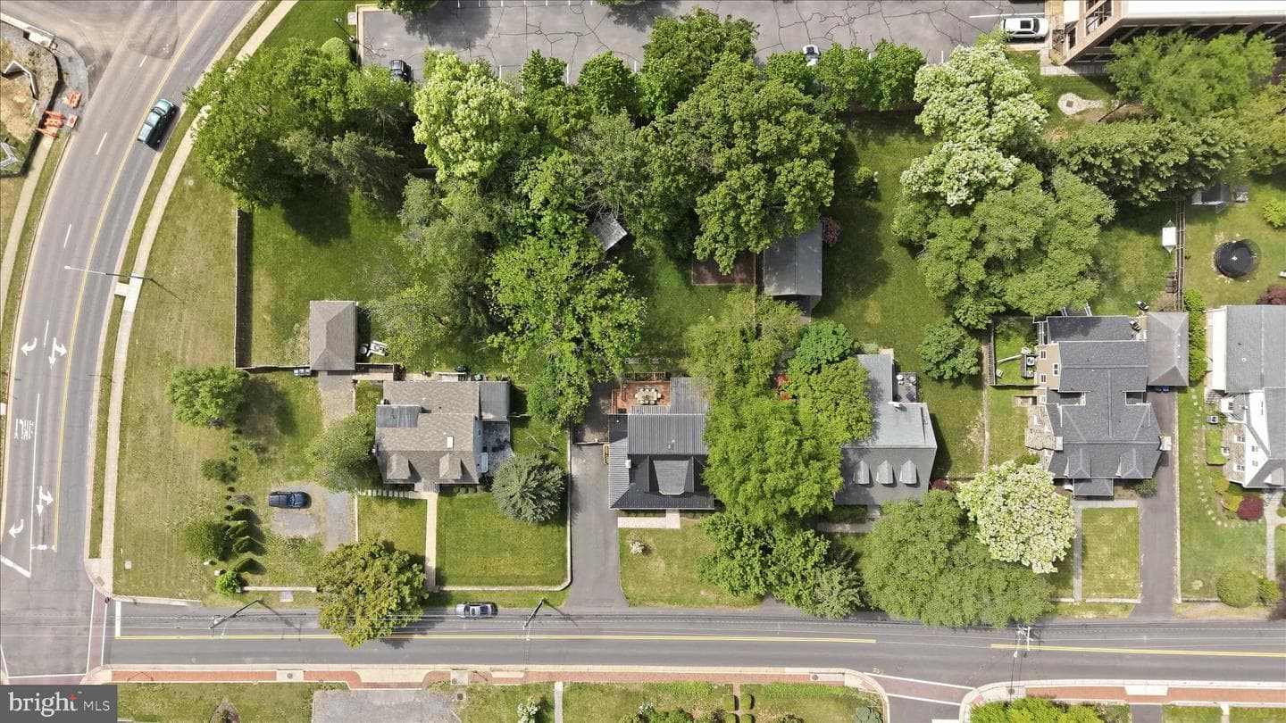 405 Edwards Ferry Road NE photo 83