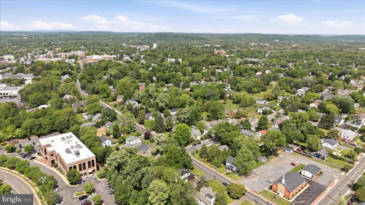 405 Edwards Ferry Road NE photo 85
