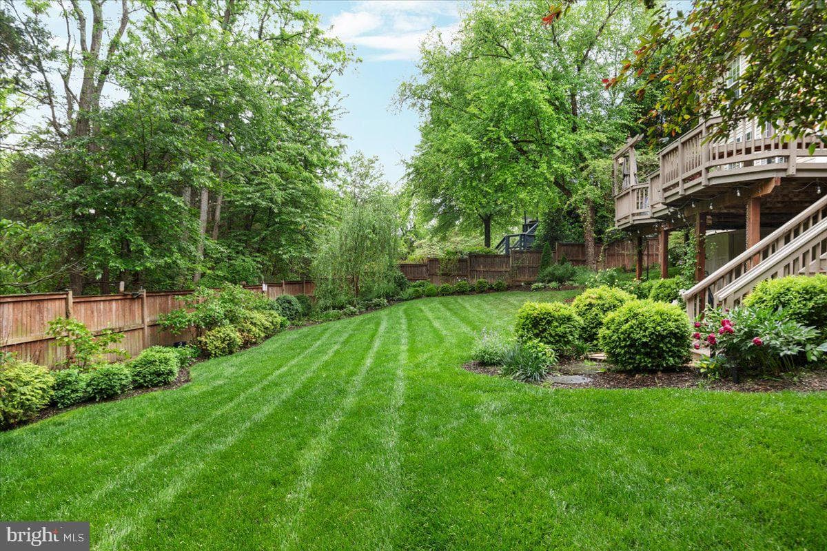 821 Santmyer Drive SE photo 49