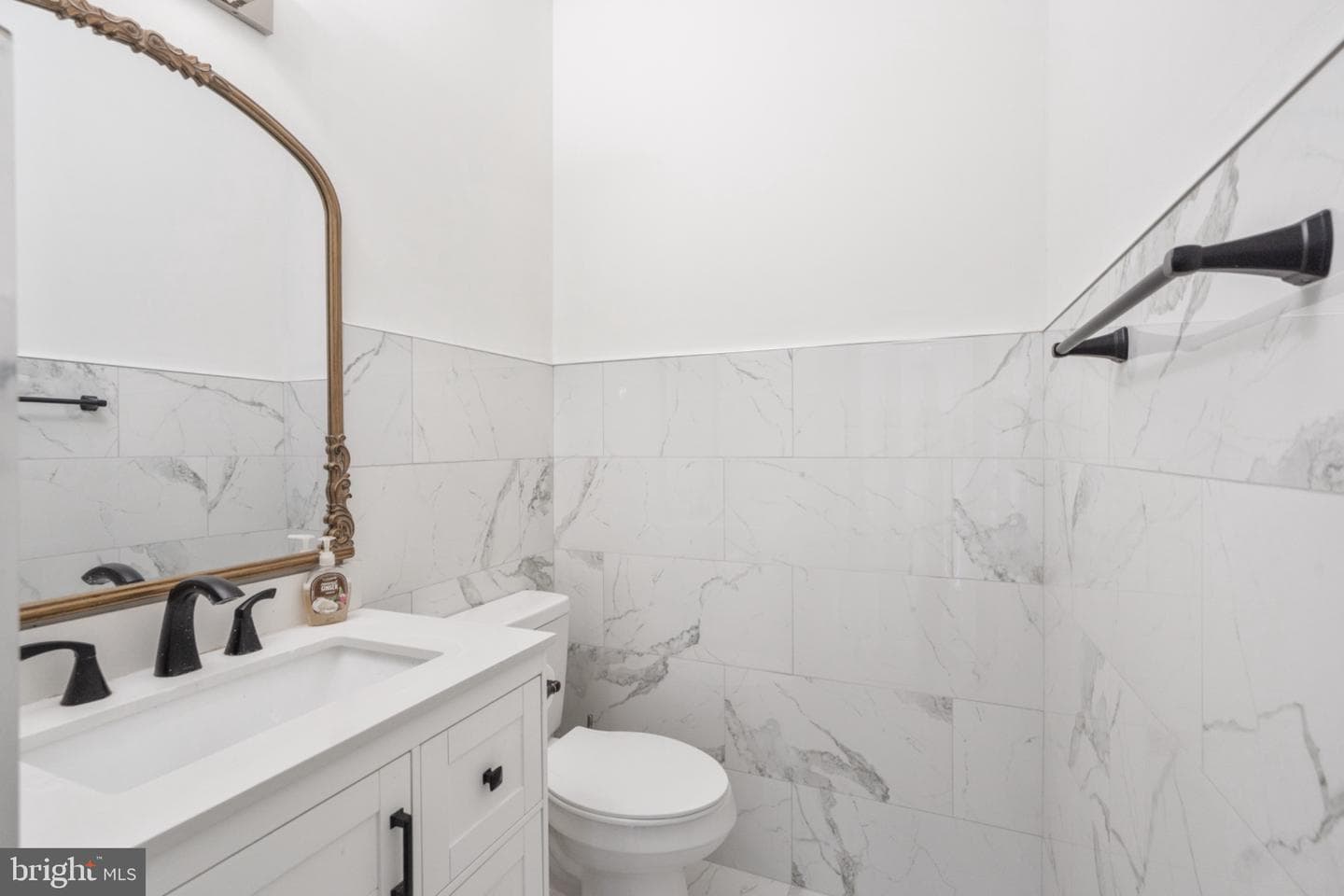 21143 Mayapple Place photo 24