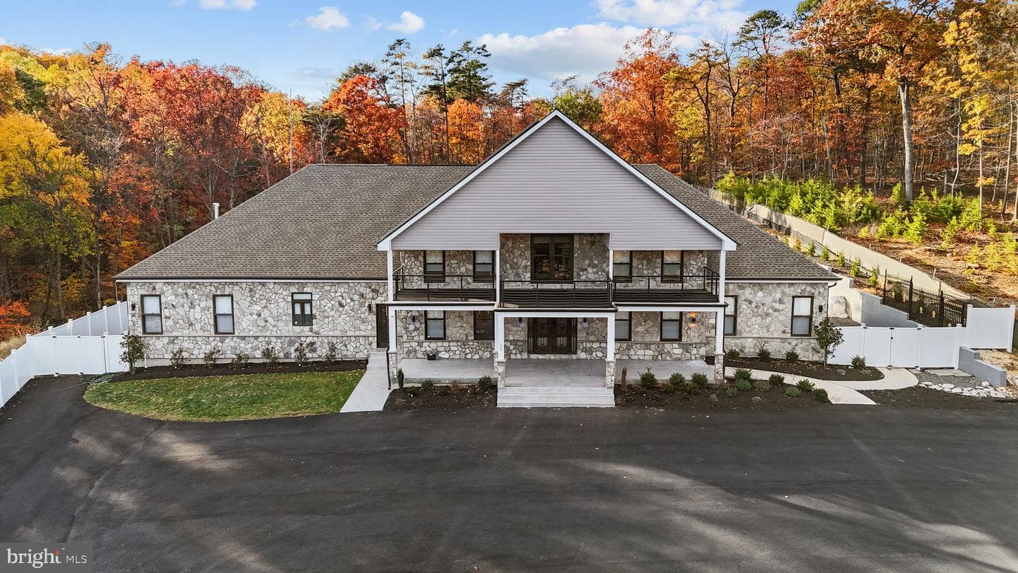 24035 & 24029 New Mountain Road, Aldie