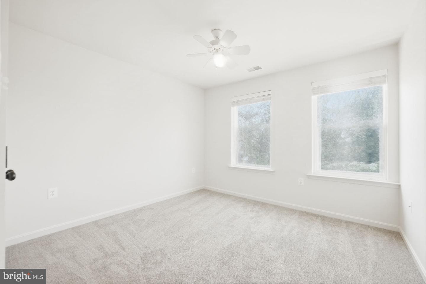 802 Ferndale Terrace NE photo 22