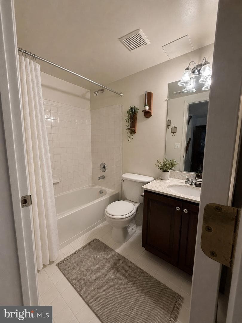 42716 Rolling Rock Square photo 17