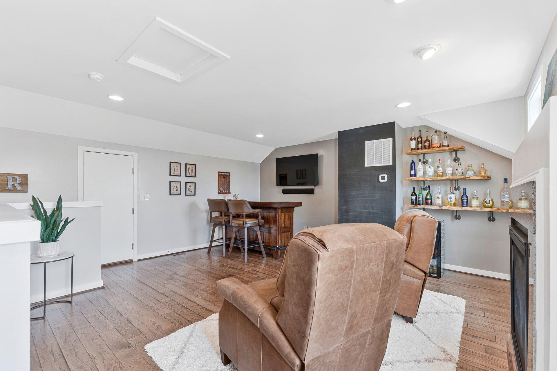 44955 Bishop Terrace photo 25