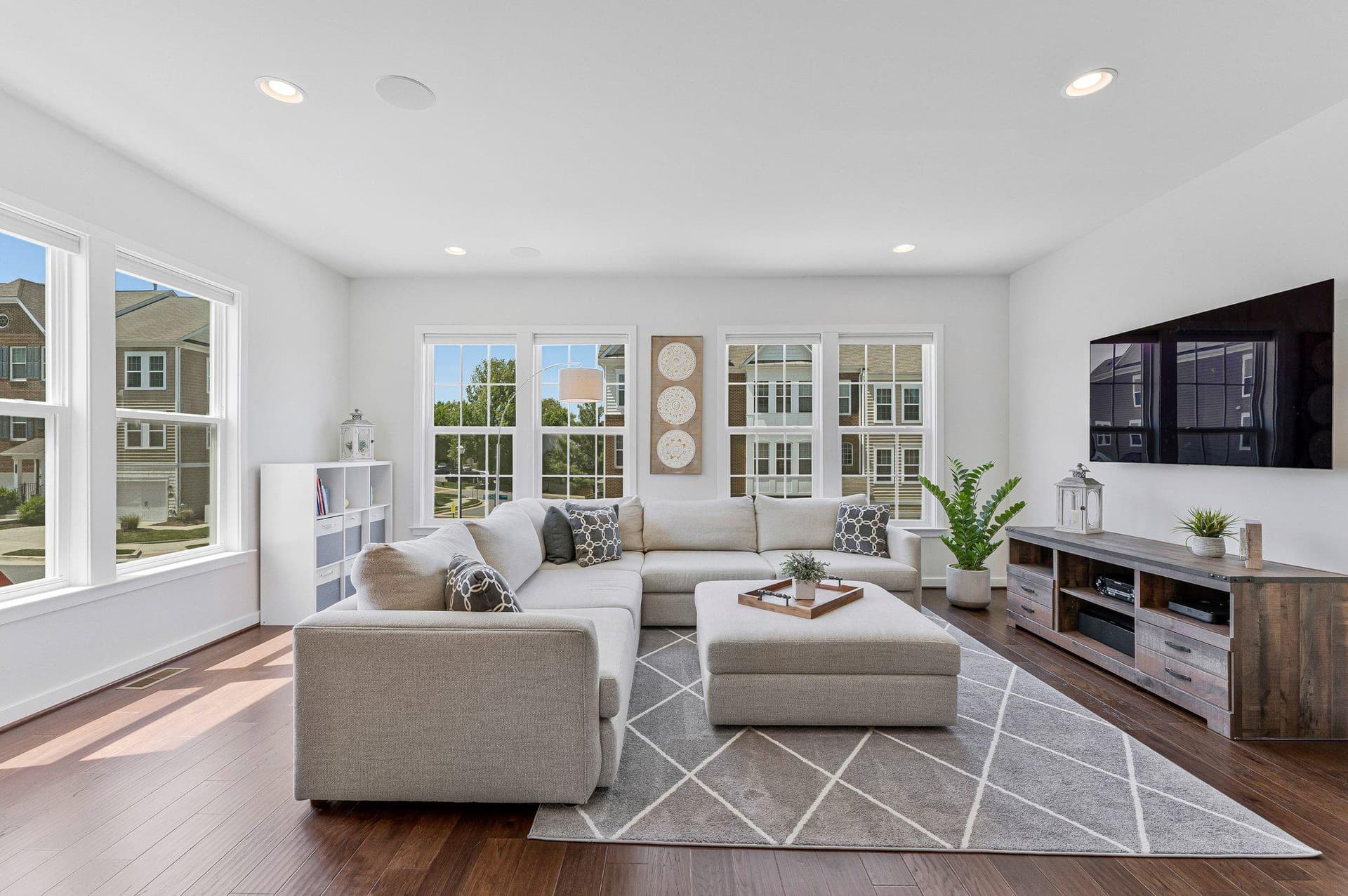 44955 Bishop Terrace photo 8