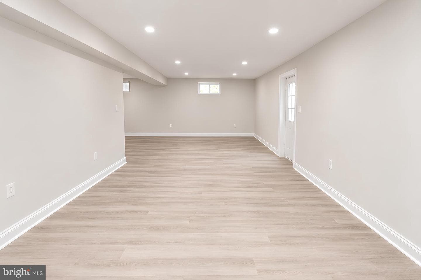 42848 Sidney Place photo 9