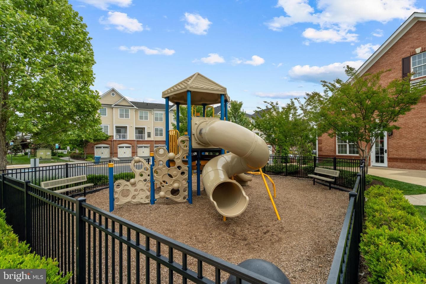 23255 Milltown Knoll Square #111 photo 28