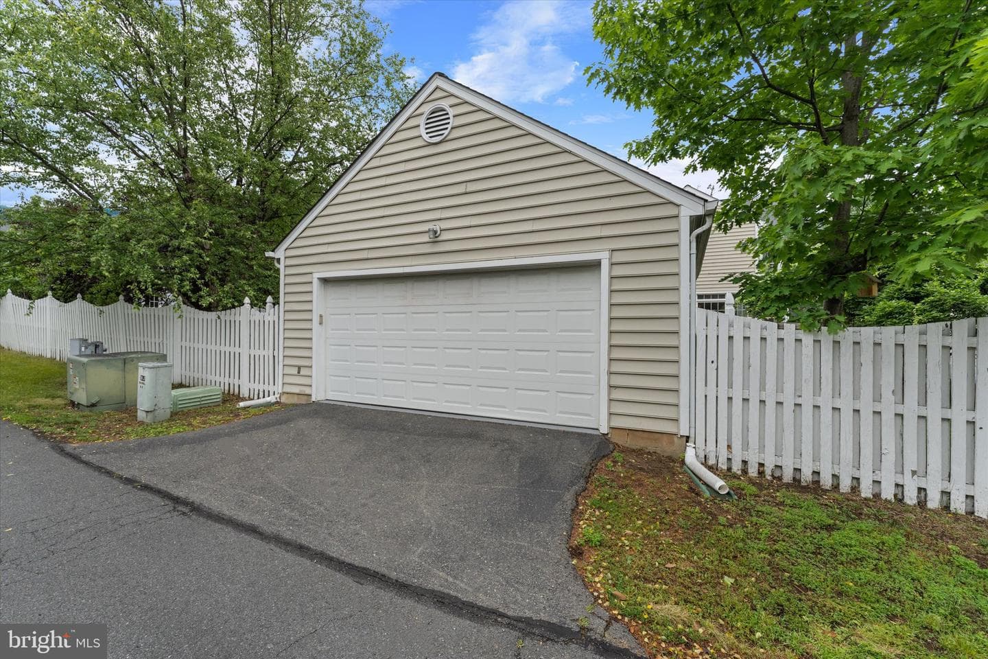42869 Nashua Street photo 62