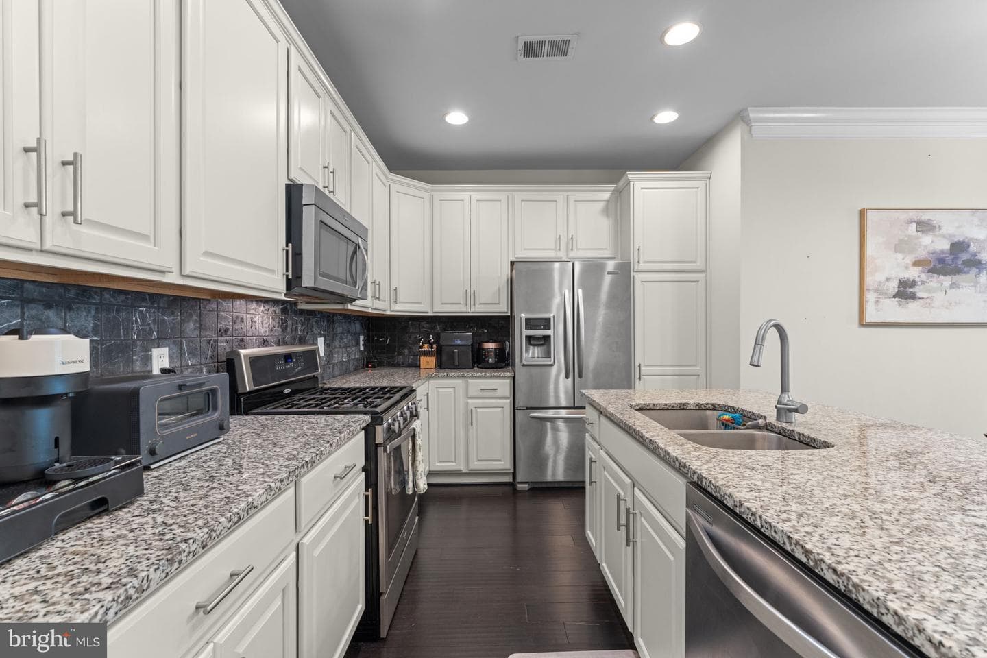 42831 Burrell Square photo 16