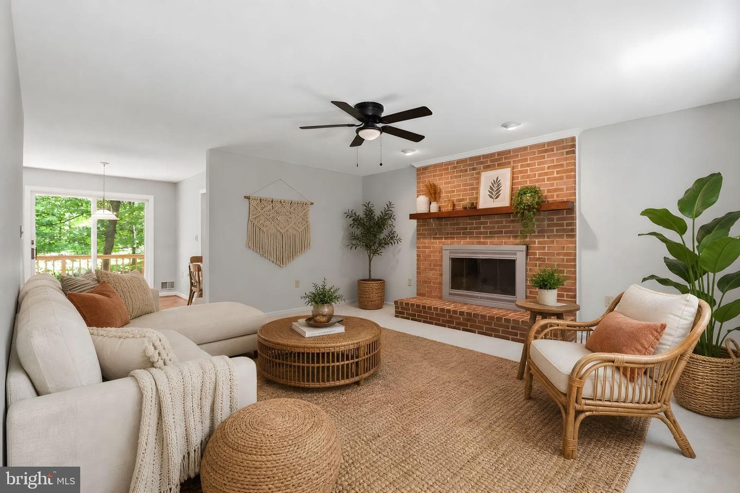 14424 Dove Ln photo 11