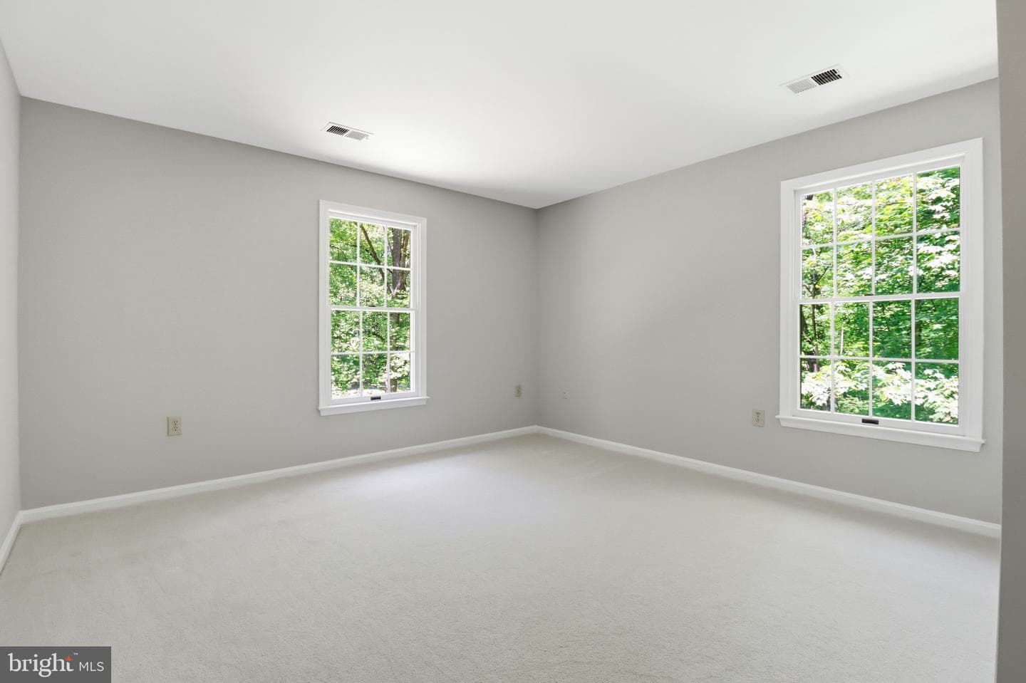 14424 Dove Ln photo 32