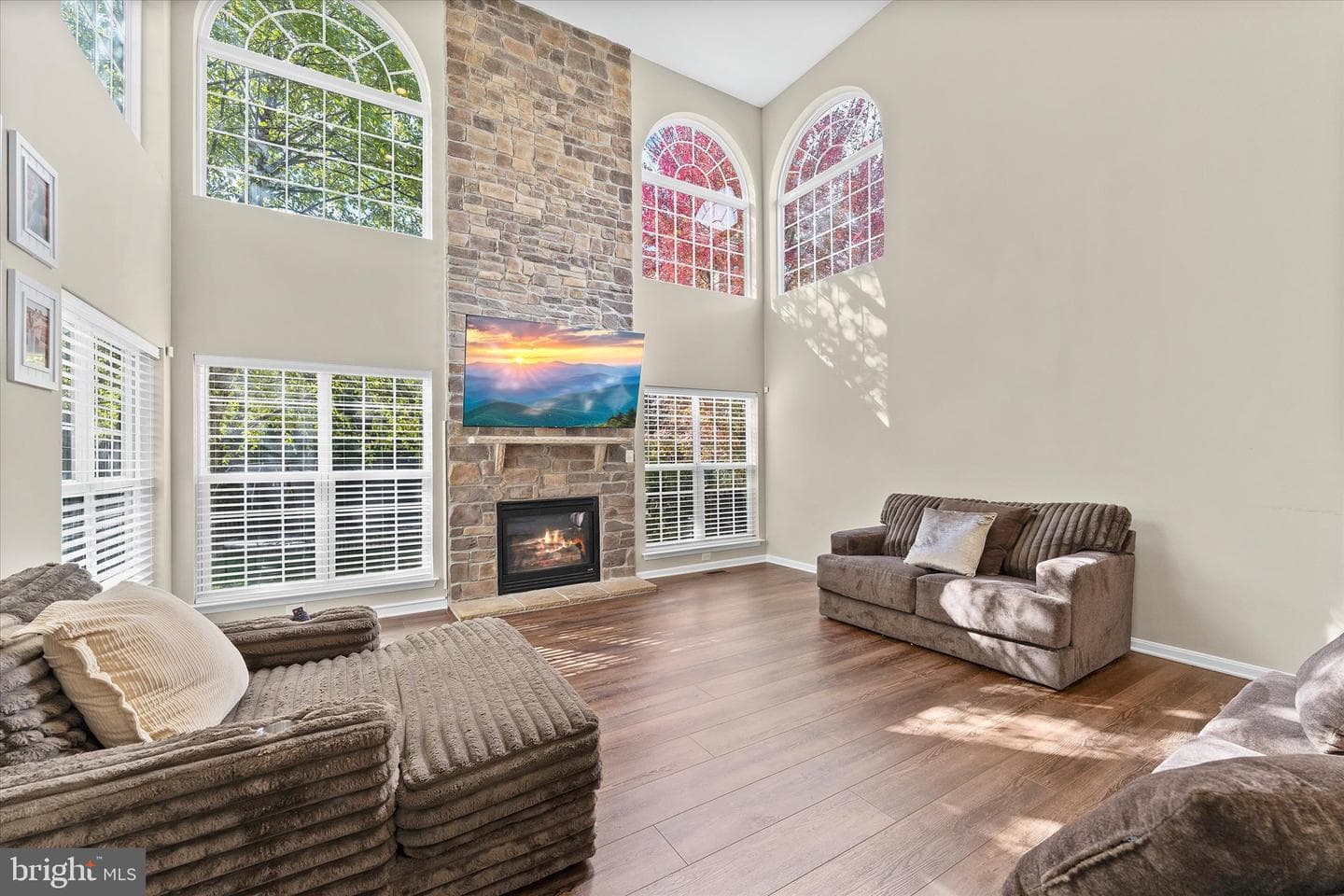 913 Strawberry Court photo 13