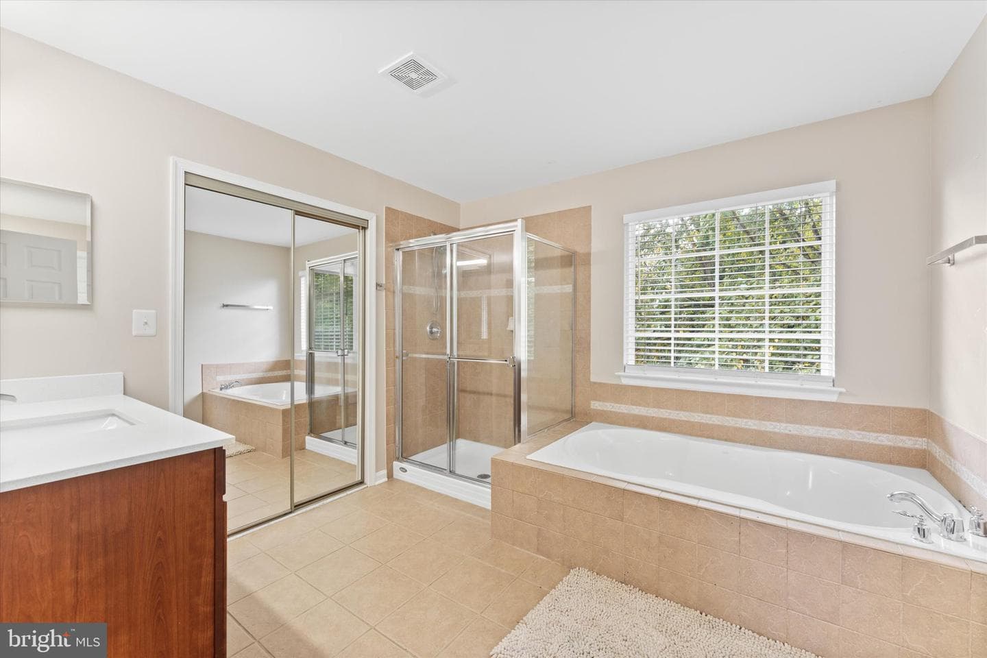 913 Strawberry Court photo 30