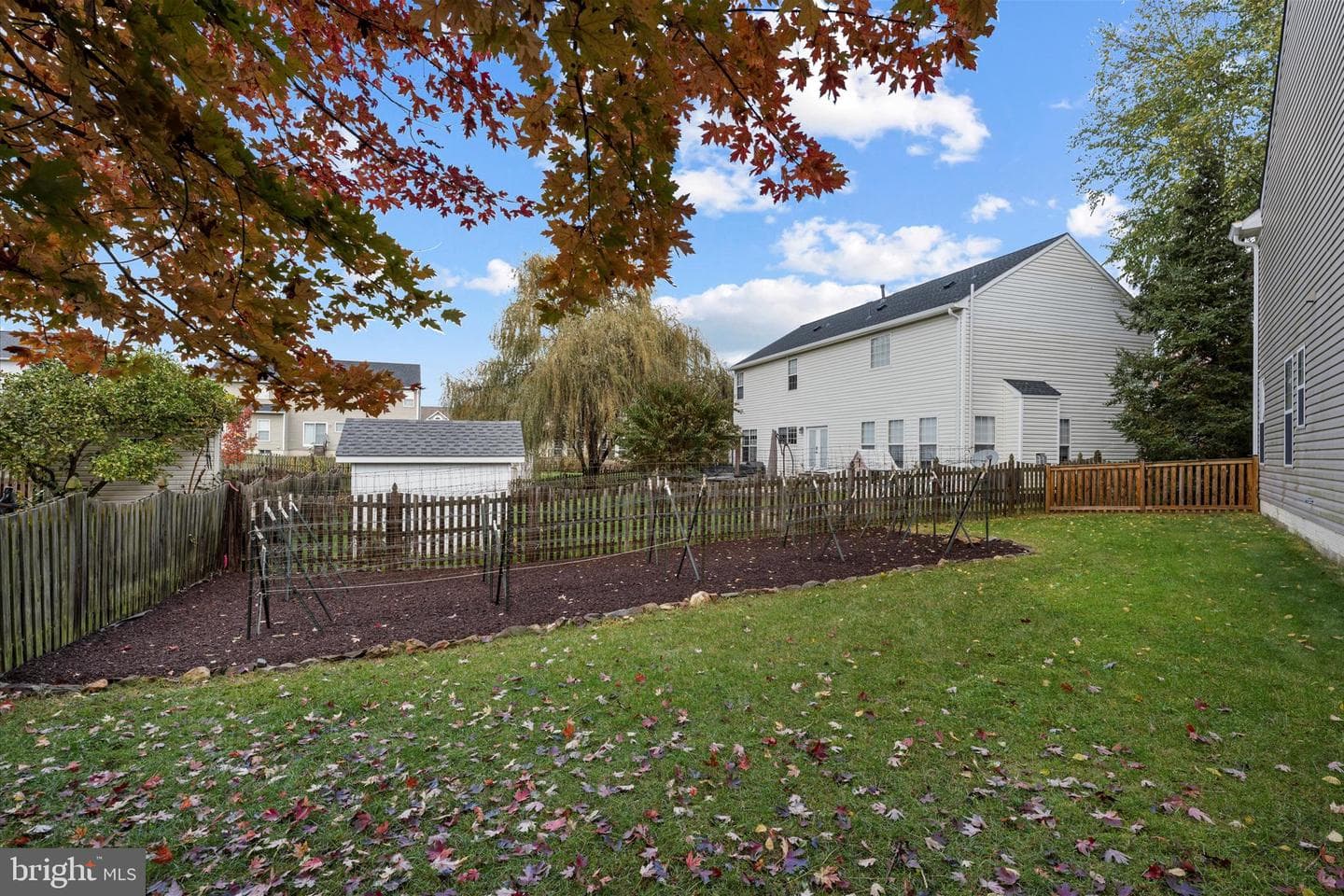 913 Strawberry Court photo 47
