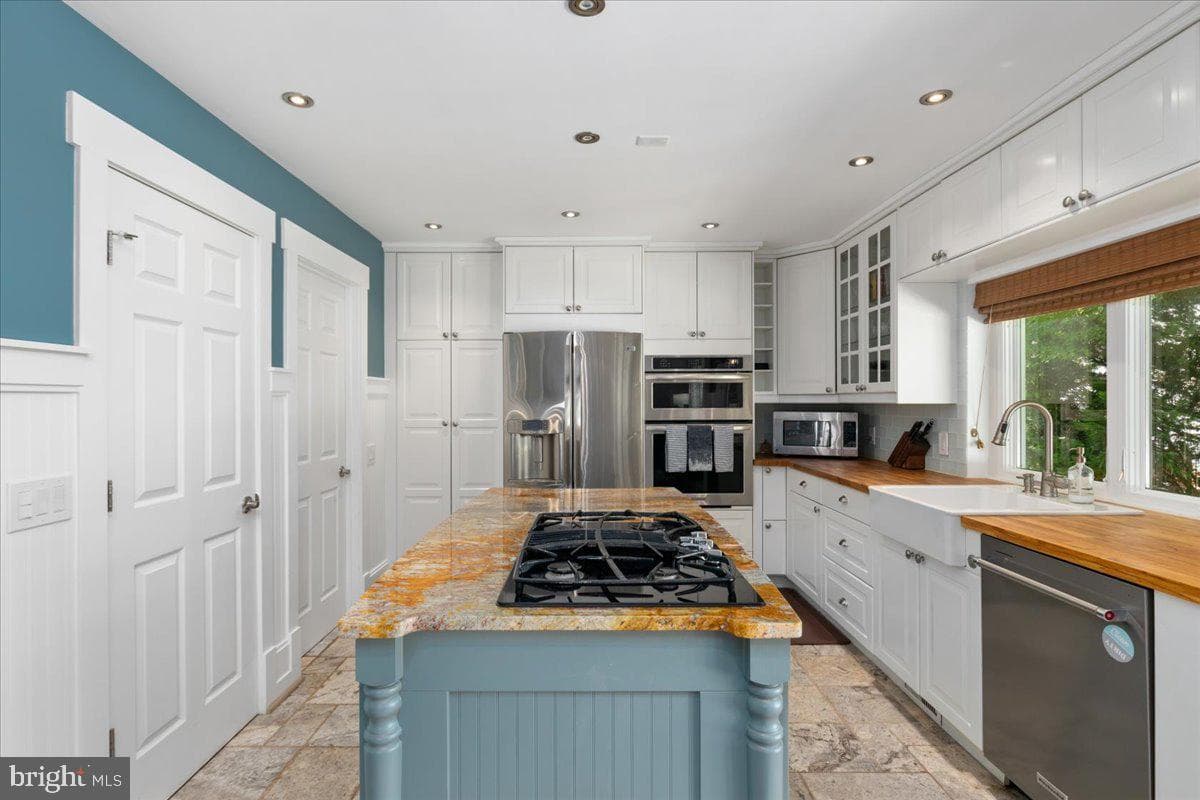 47076 Stillwood Place photo 20