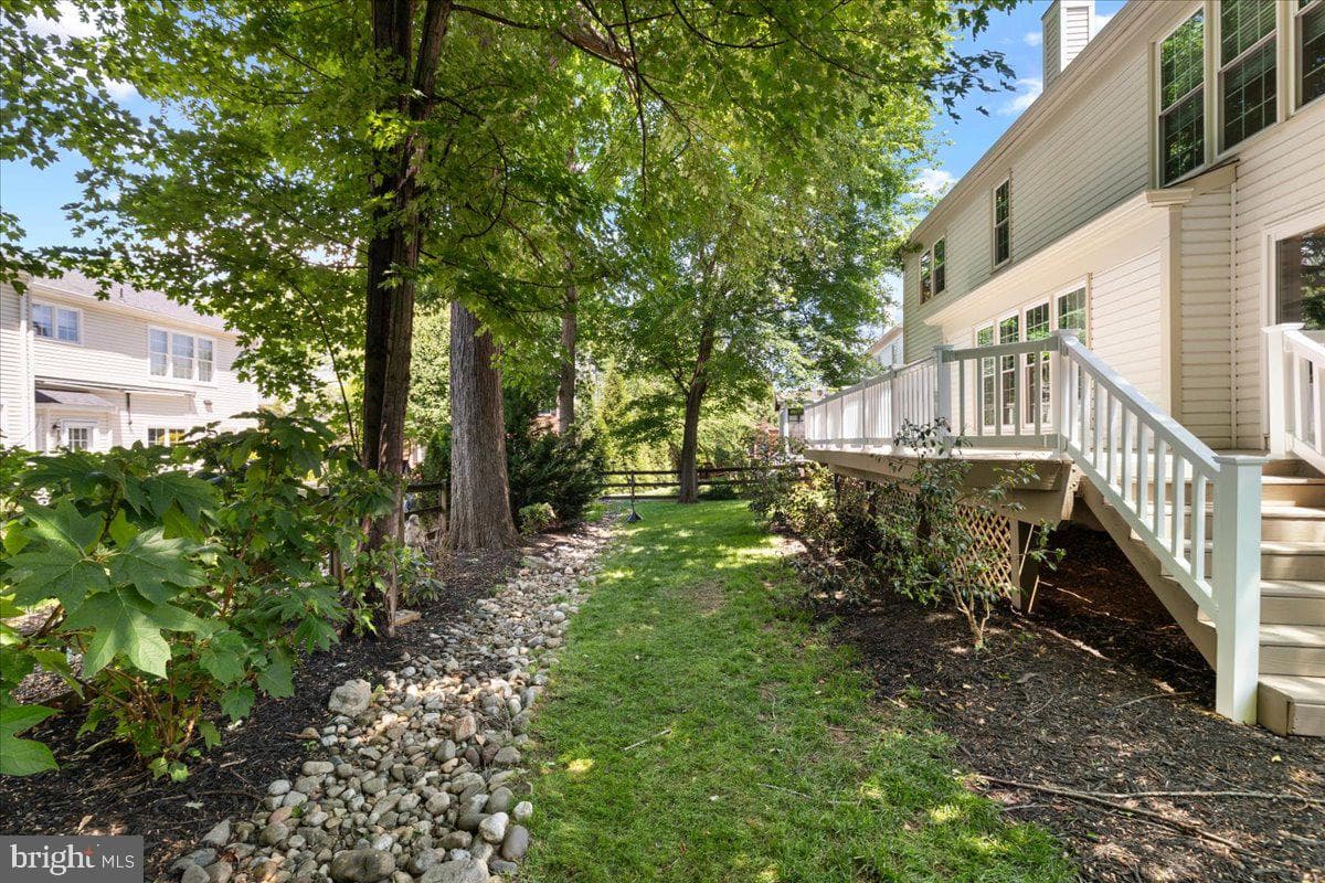 47076 Stillwood Place photo 54