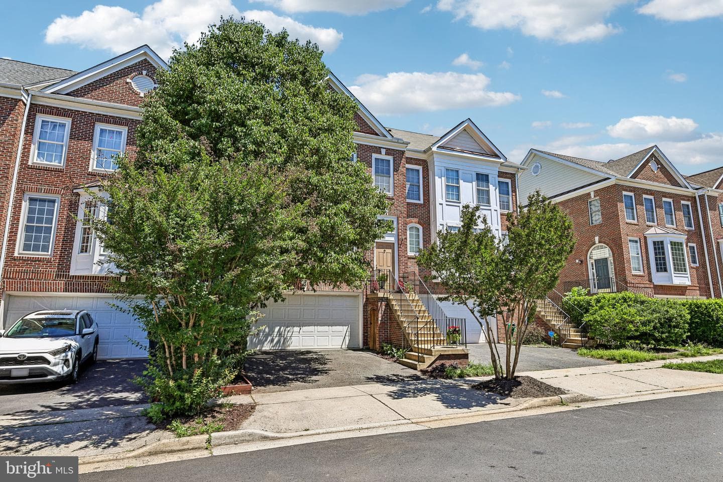 26071 Nimbleton Square, Chantilly