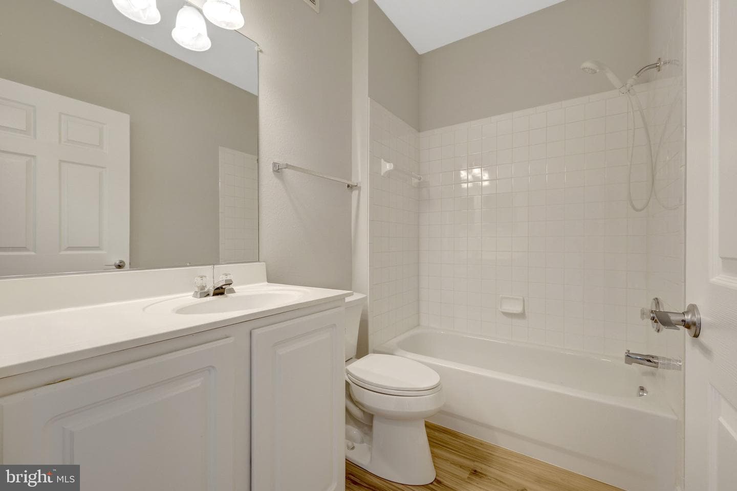 42421 Rockrose Square #101 photo 12
