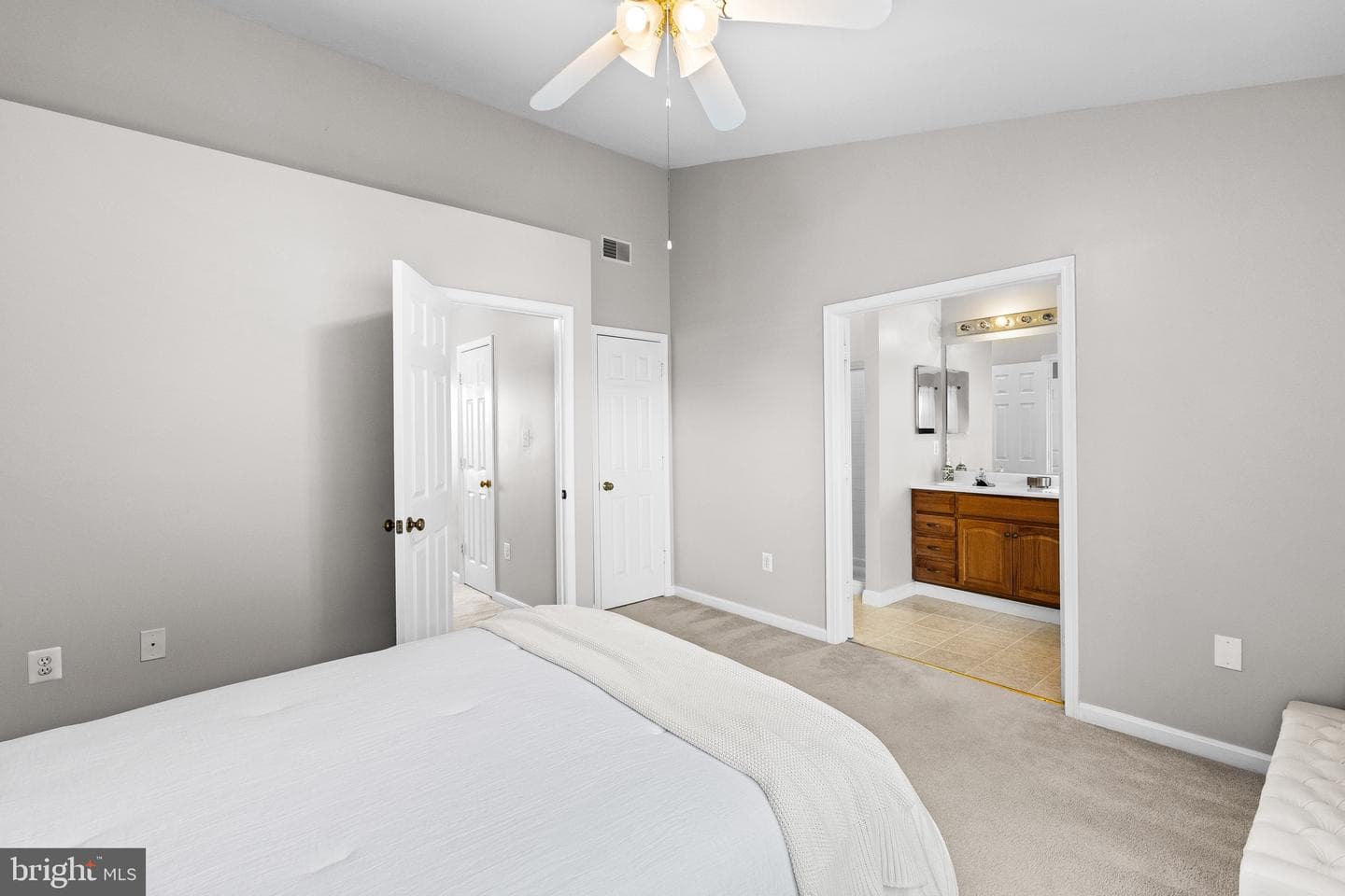 43264 Clearnight Terrace photo 19