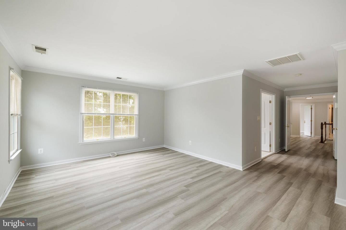 22829 Queensbridge Drive photo 26