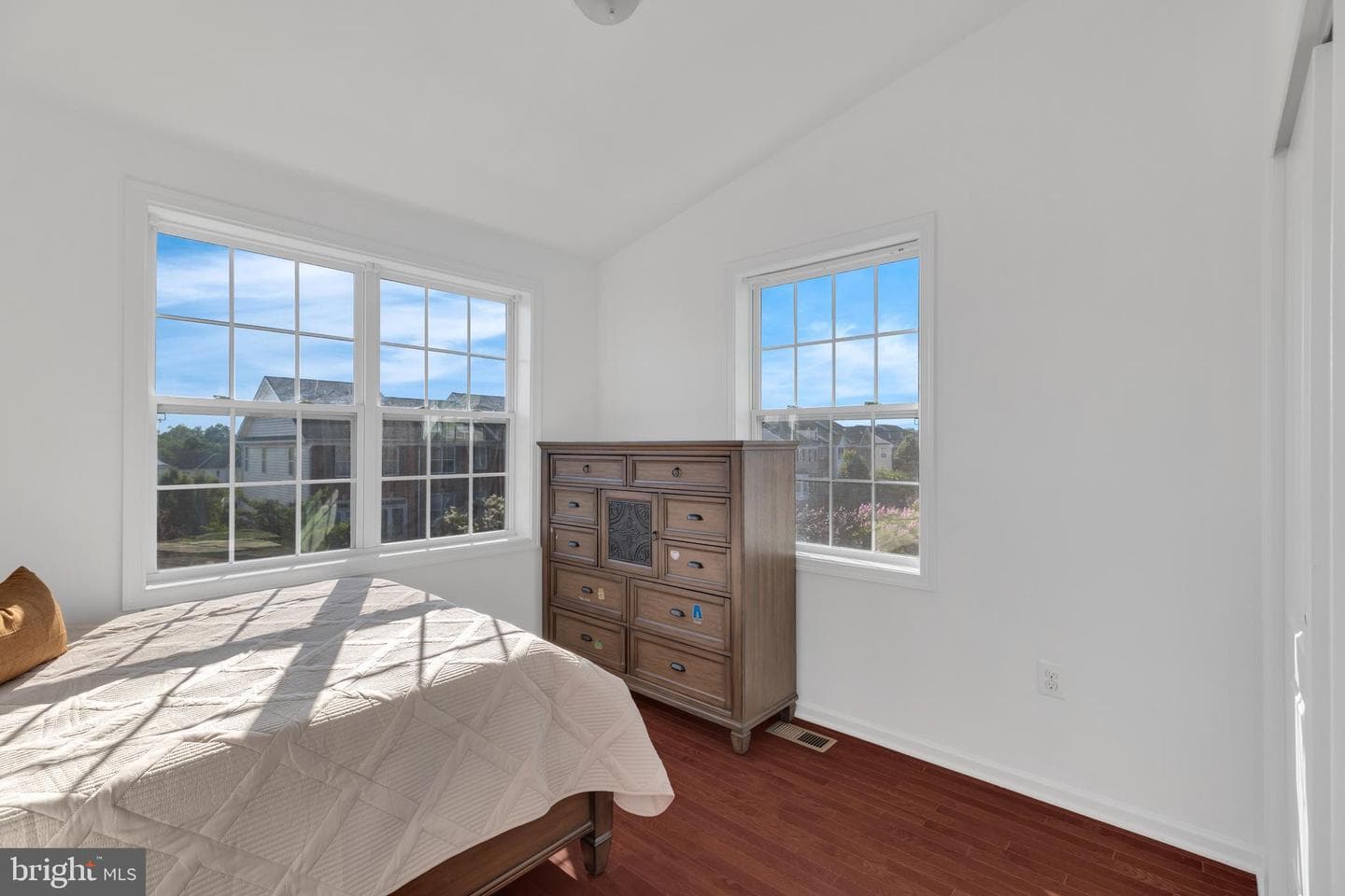 23149 Flora Mure Drive photo 19
