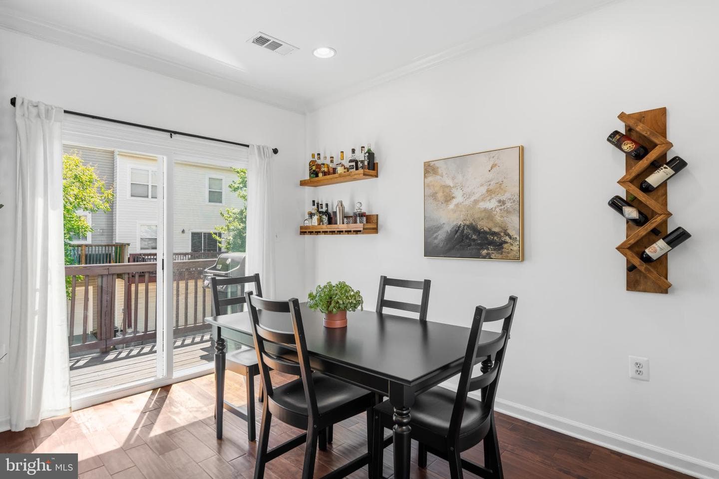 21843 Kelsey Square photo 11