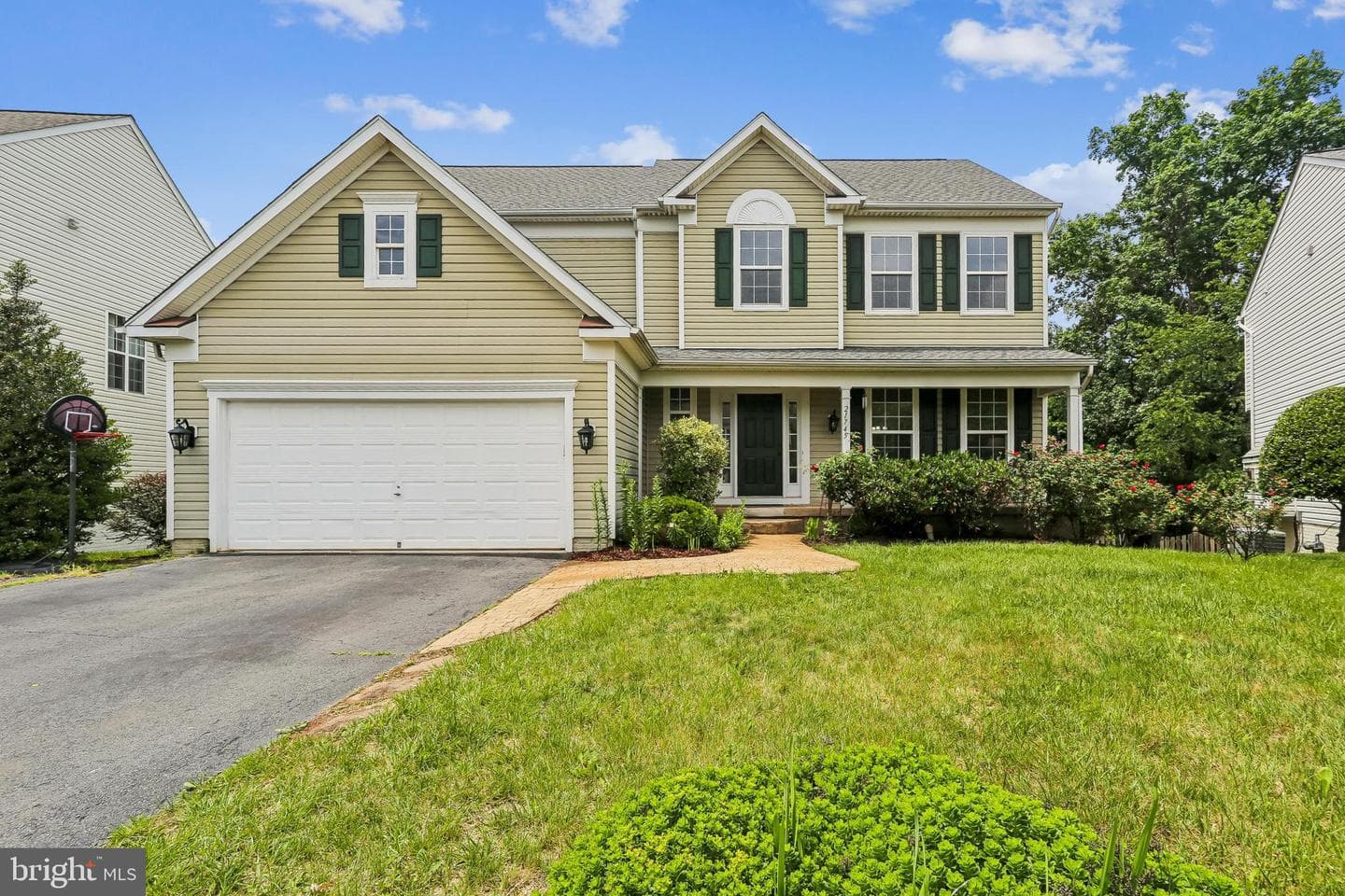21745 Regents Park Circle photo 2