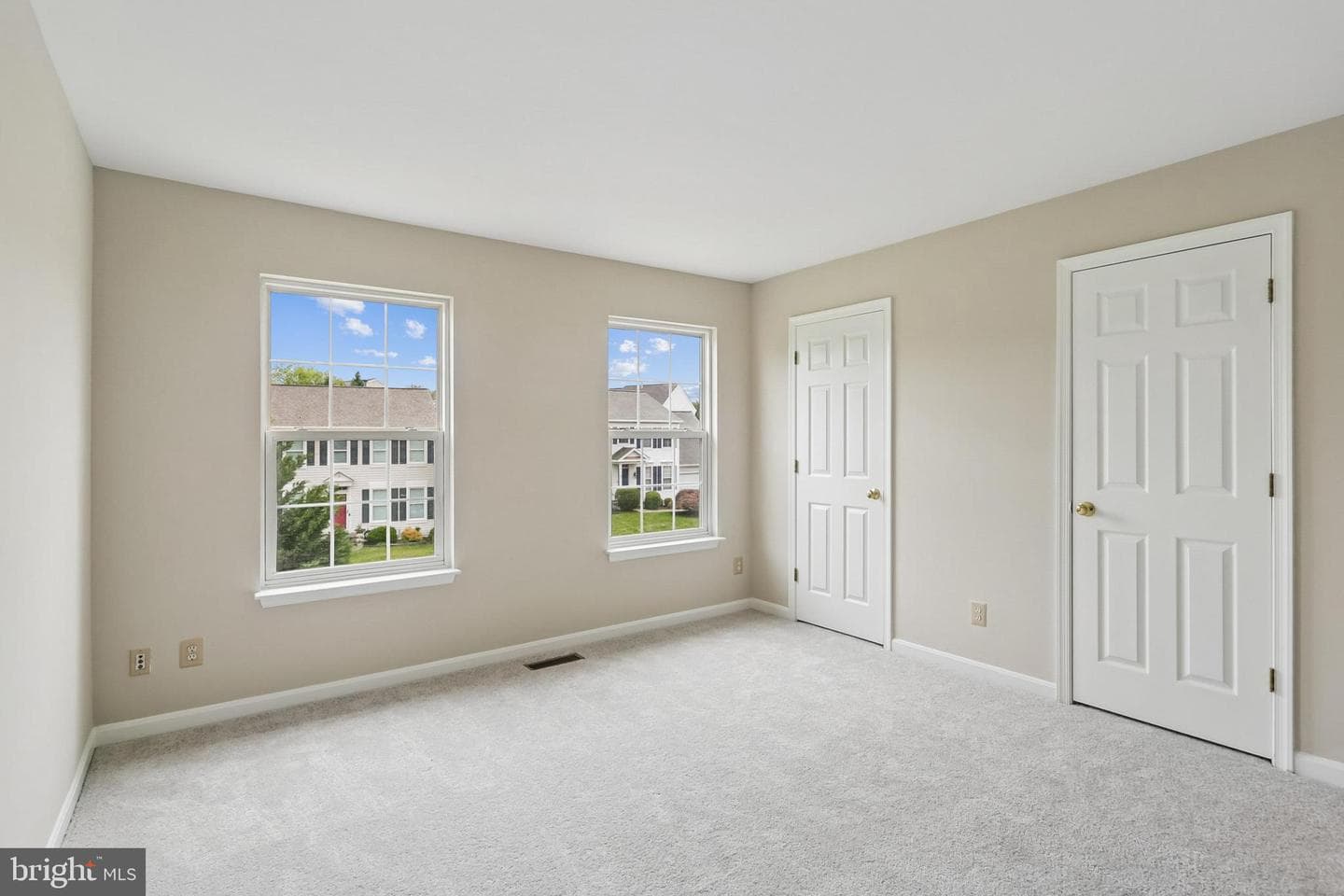 21745 Regents Park Circle photo 62
