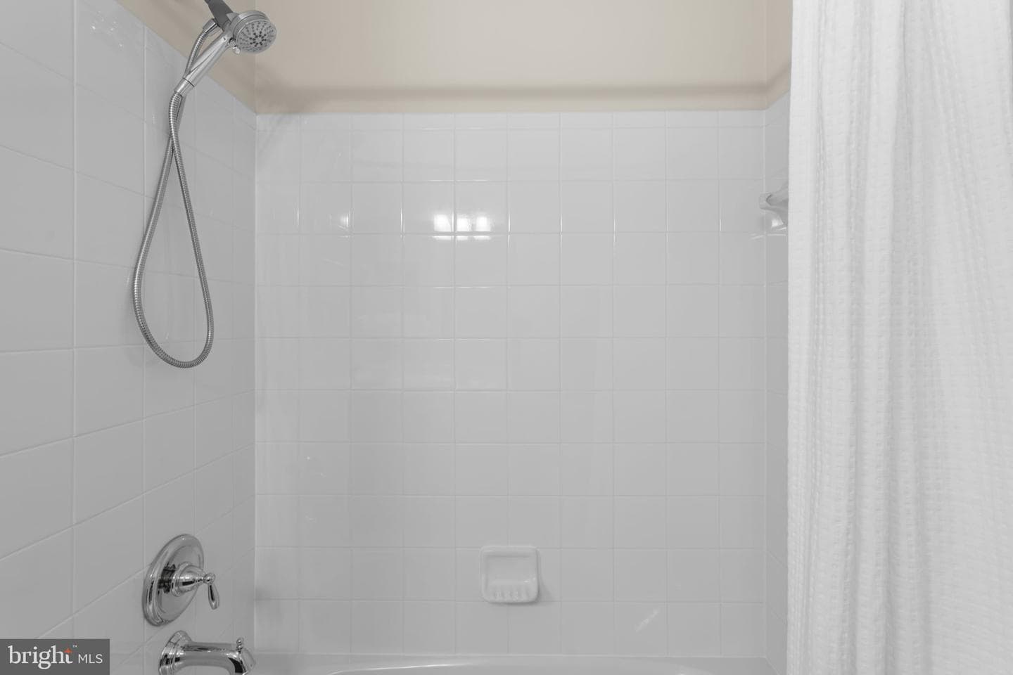 46680 Joubert Ter photo 38
