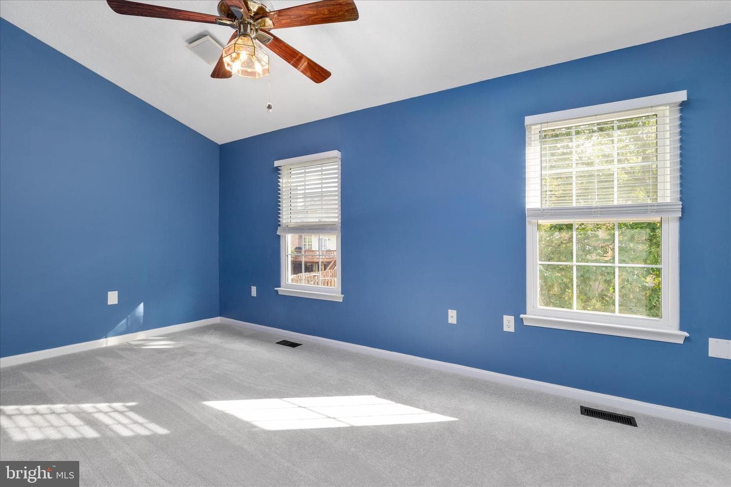 439 Nikki Terrace SE photo 17