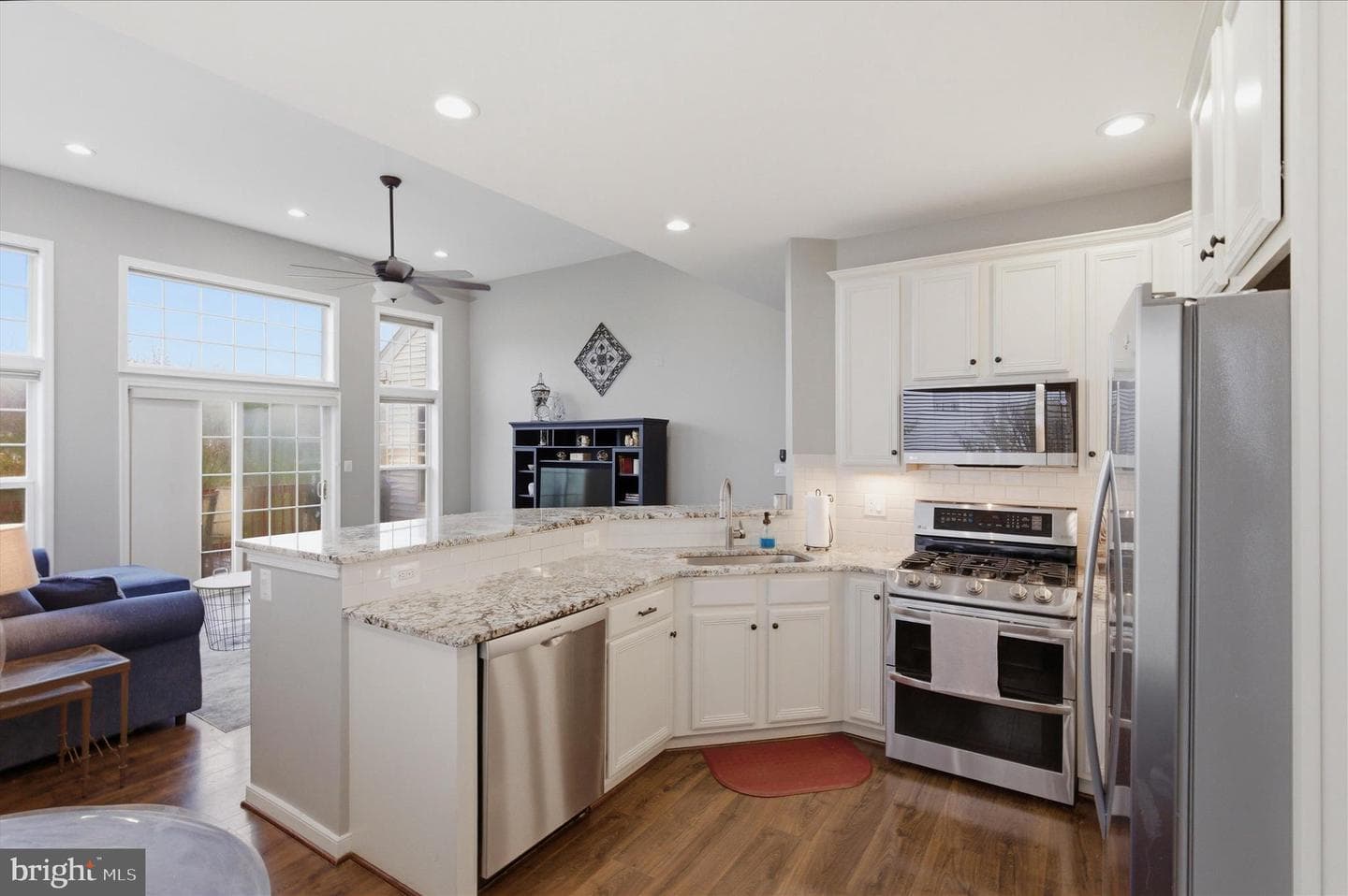 43605 Wembley Lane photo 13