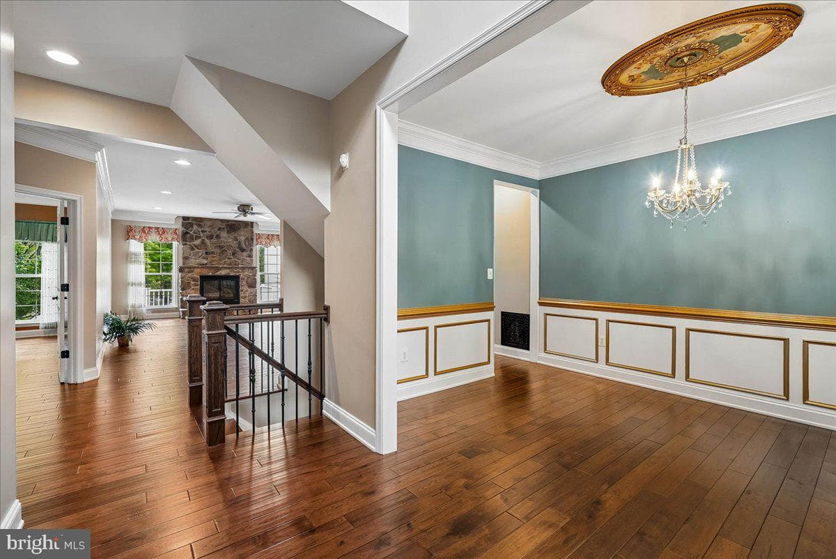 320 N Constitution Way photo 12