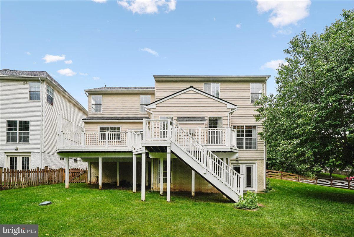 320 N Constitution Way photo 87