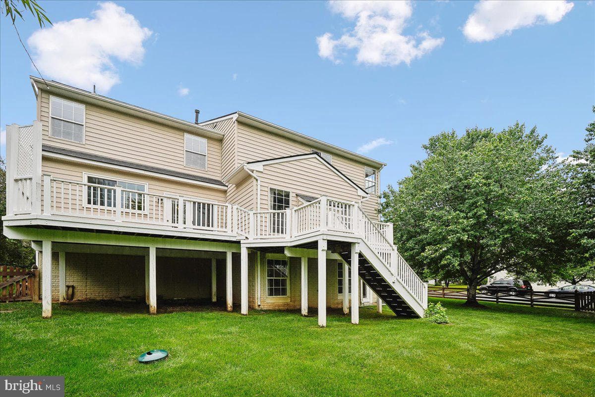320 N Constitution Way photo 88