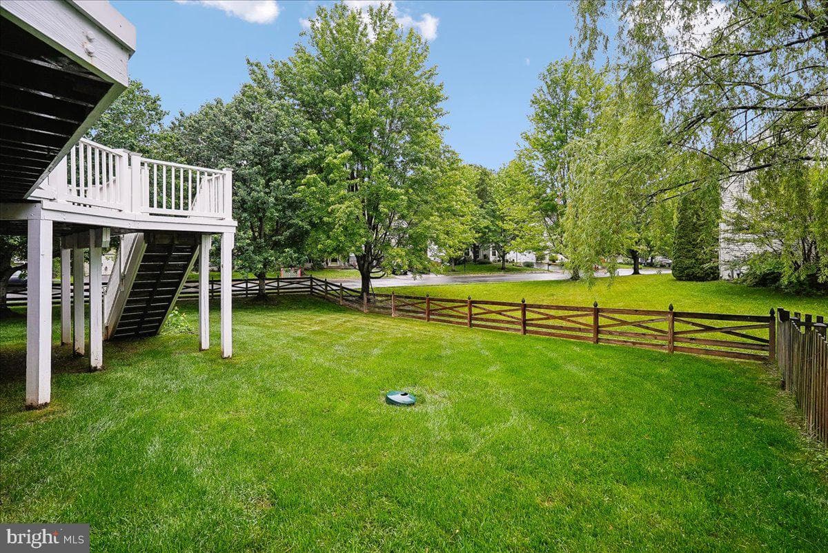 320 N Constitution Way photo 91