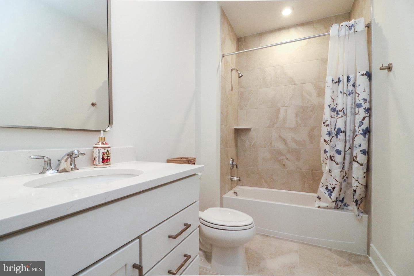 21740 Charing Cross Terrace photo 26