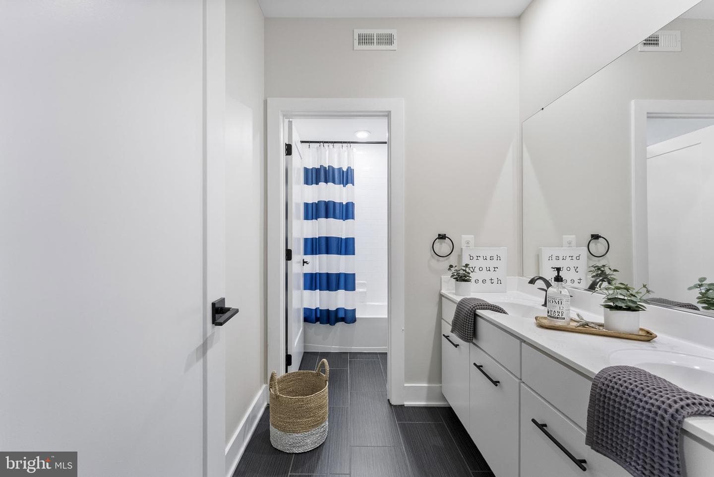 42464 Mildred Landing Square photo 36