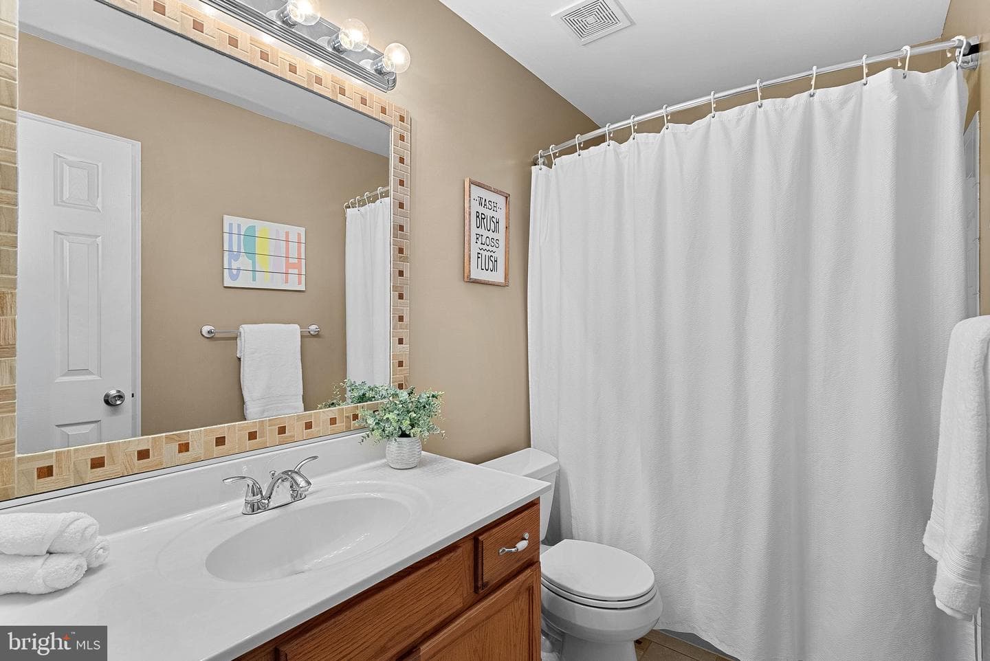 17180 Magic Mountain Drive photo 27