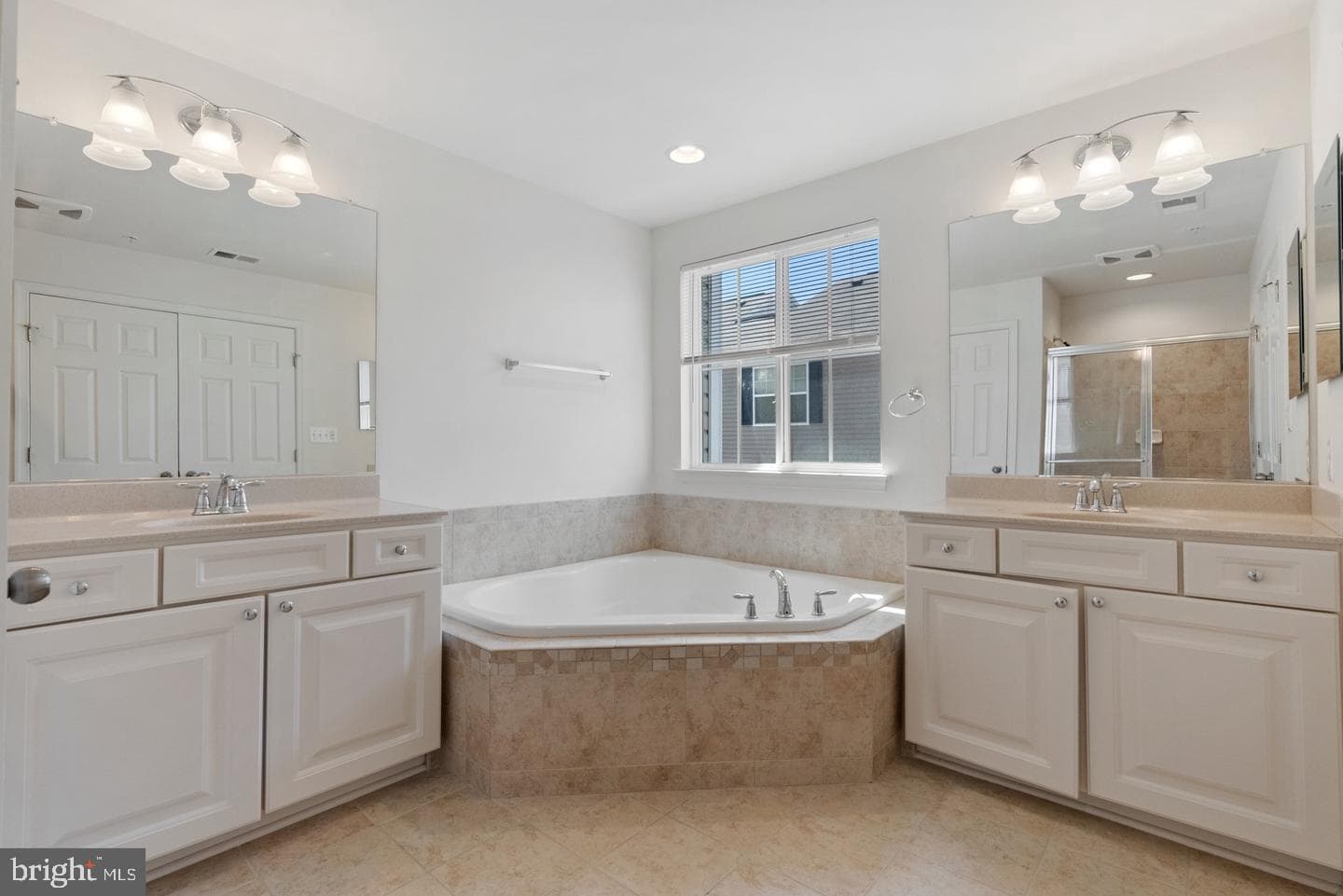 42189 Shorecrest Terrace photo 18
