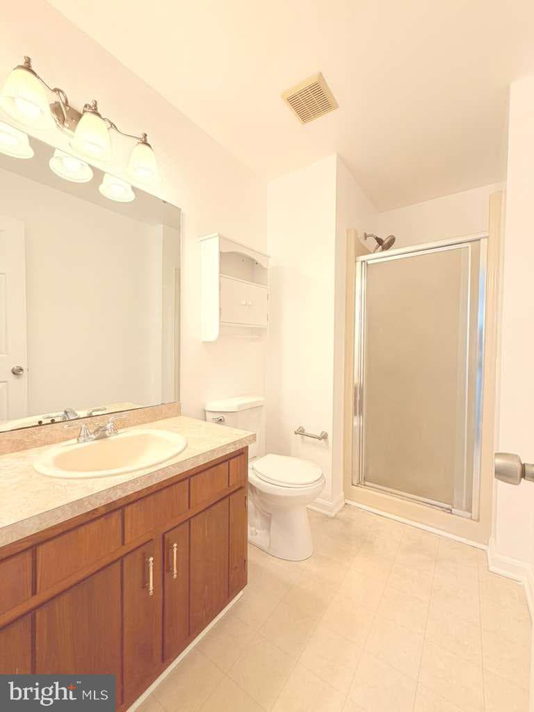 33 Park Place photo 15