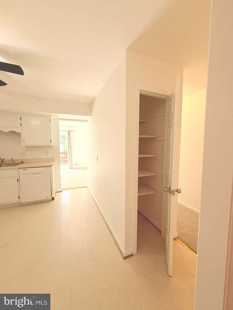 33 Park Place photo 7