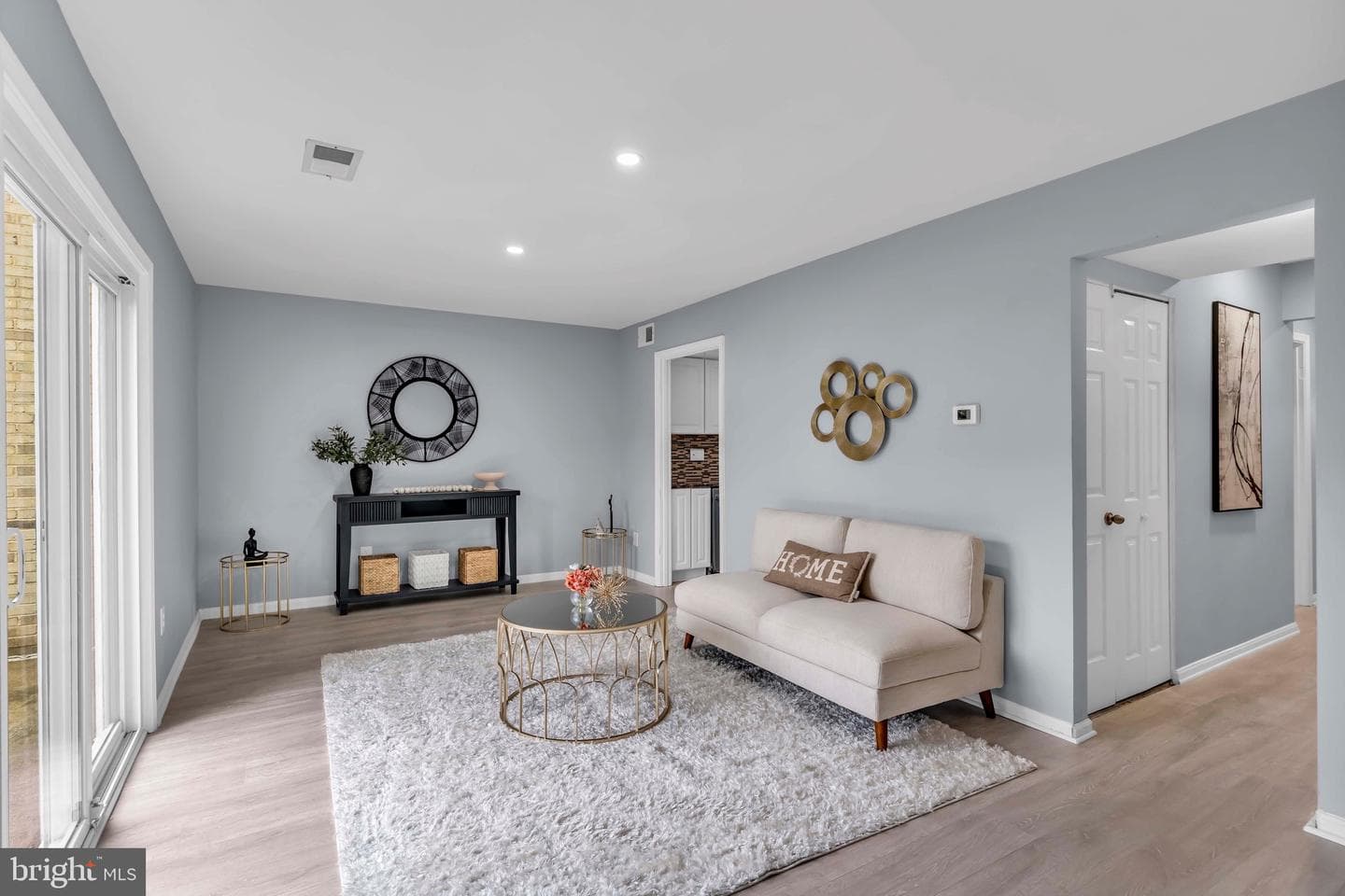 1046 Margate Court photo 16
