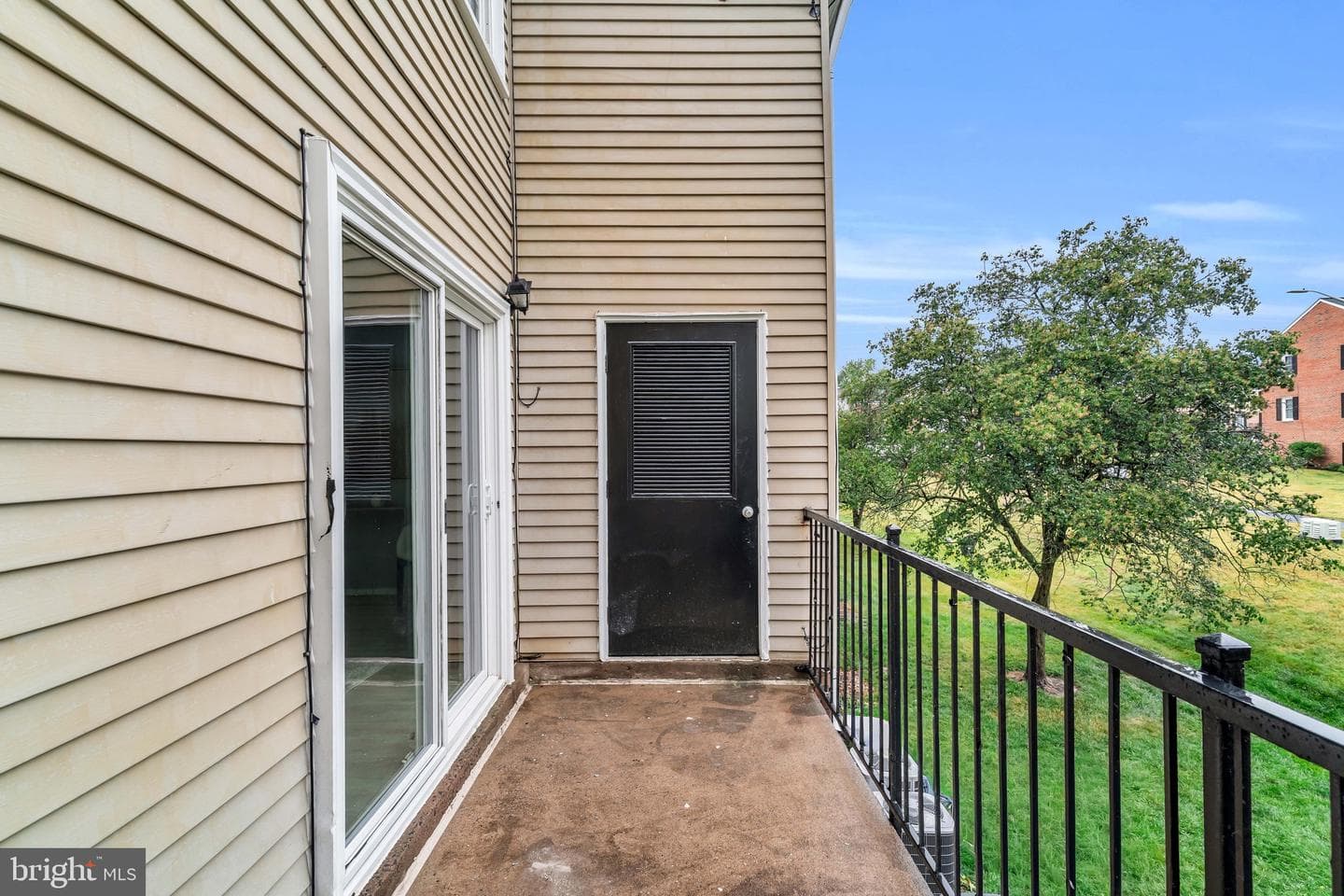1046 Margate Court photo 22