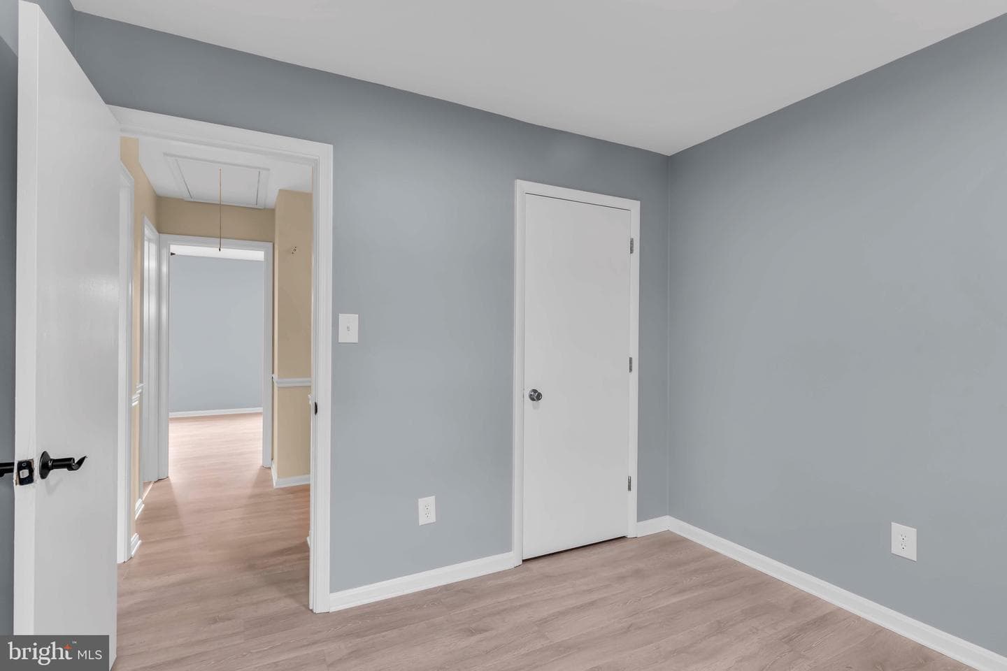1046 Margate Court photo 34