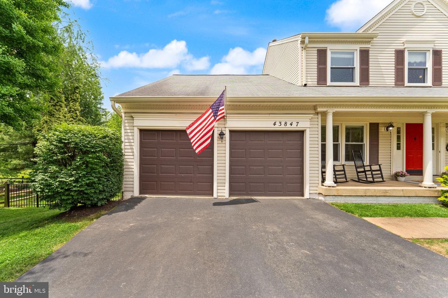 43847 Glenhazel Drive photo 4