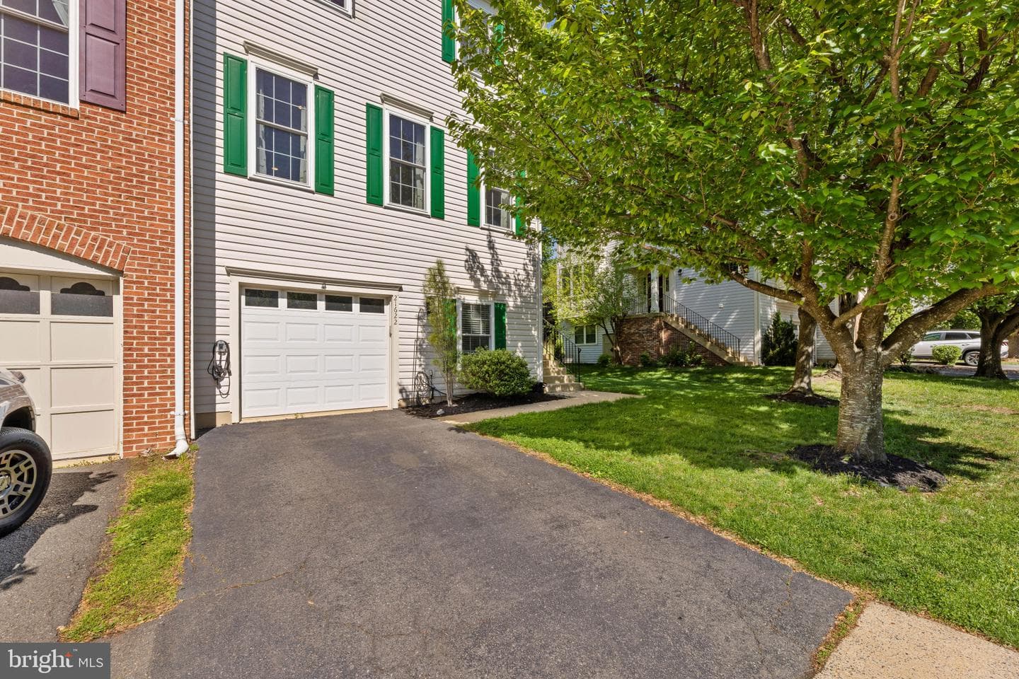21622 Monmouth Terrace photo 2