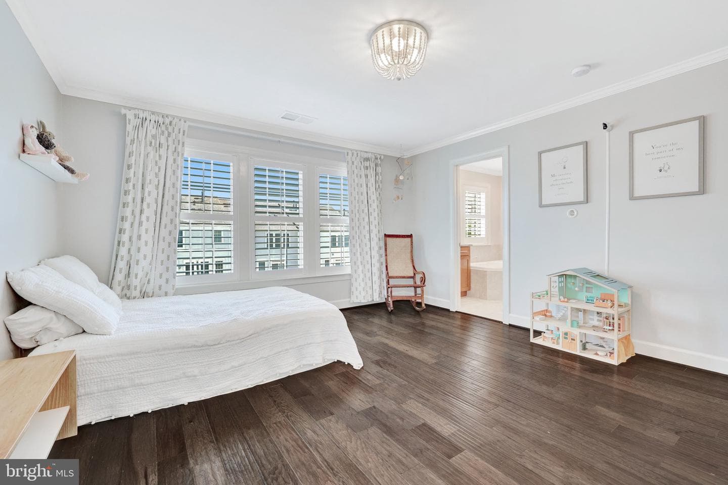 41058 Dorati Square photo 33