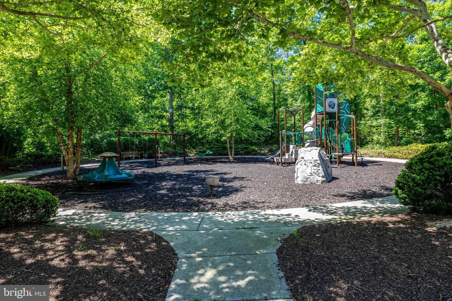 41058 Dorati Square photo 46